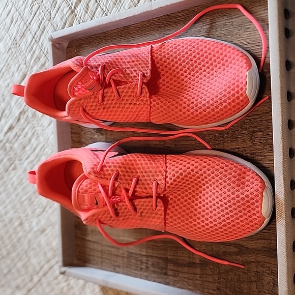 mens nike roshe size 11